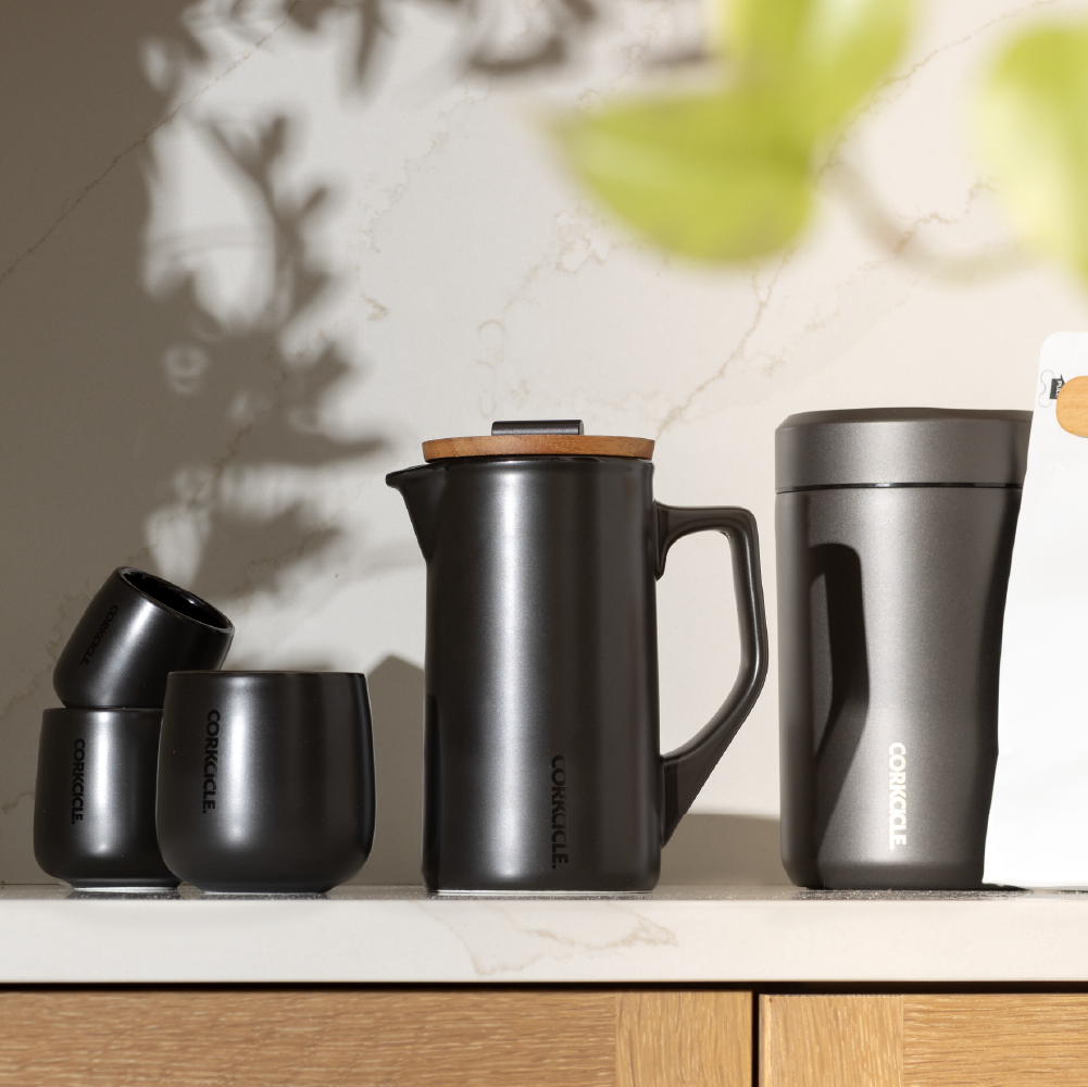 ceramic-french-press-v9 FP_Lifestyle2.png