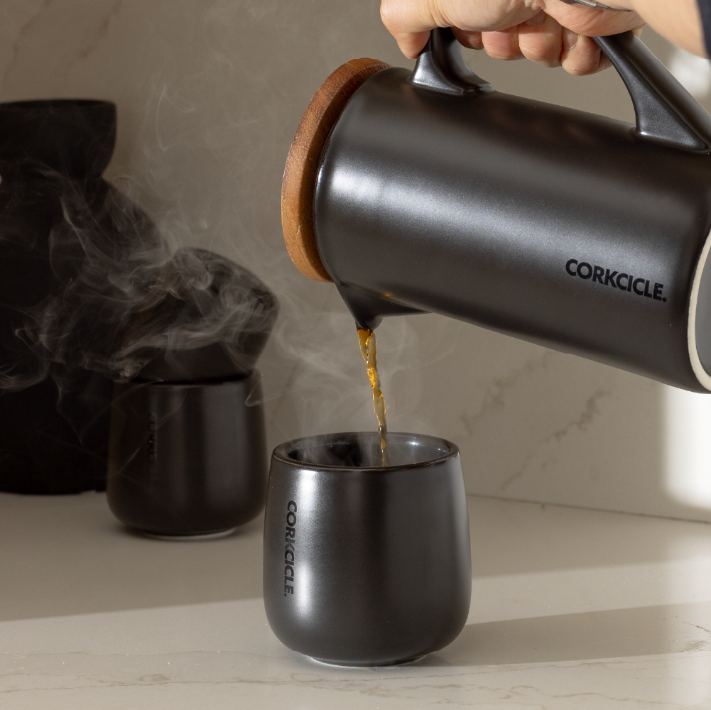 ceramic-french-press-v9 FP_Lifestyle1.png