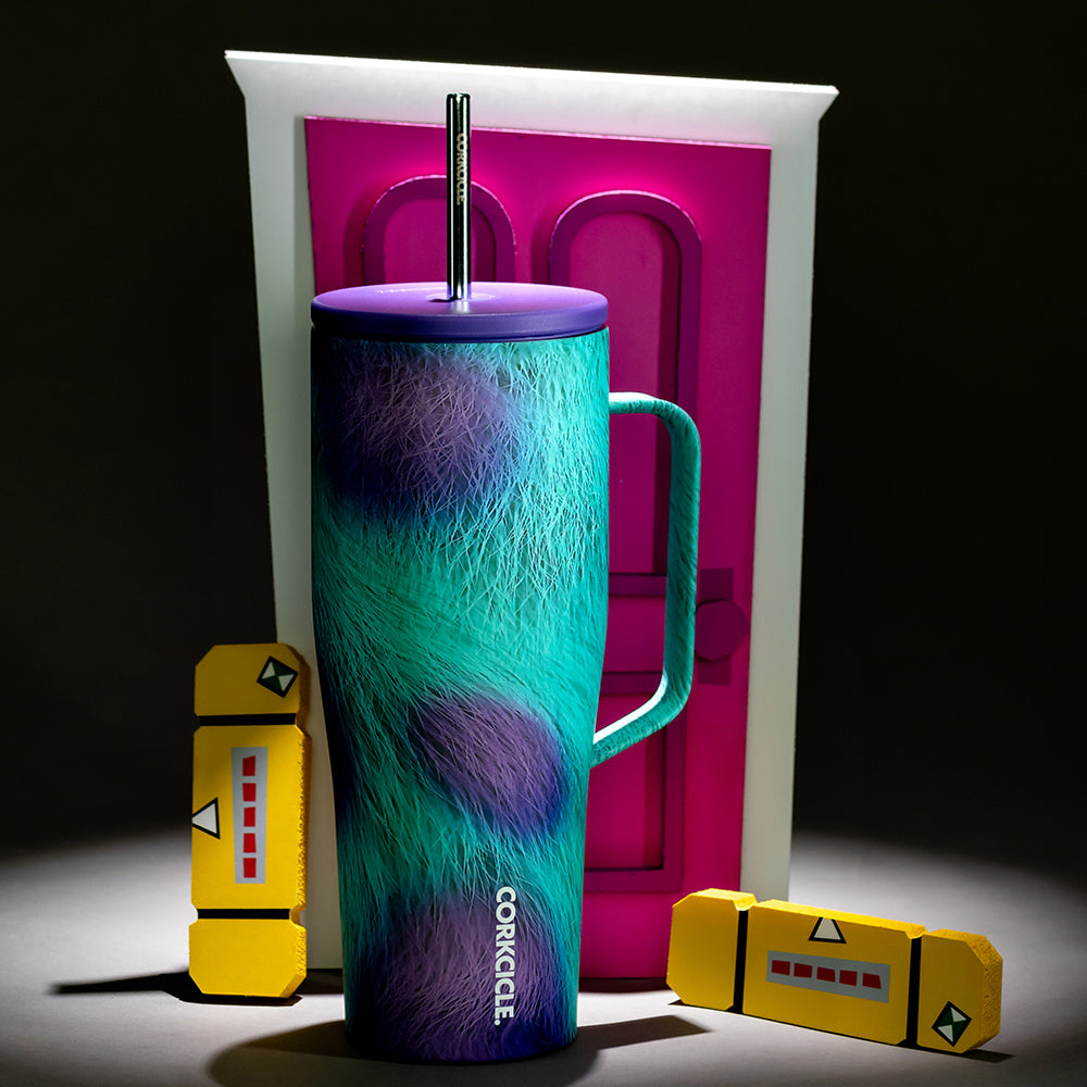 disney-pixar-cold-cup-xl-p3 MonstersInc-Lifestyle-PDP2.jpg