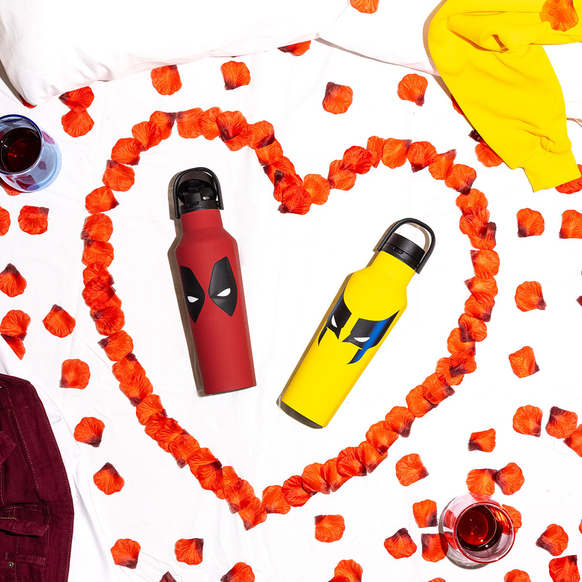 deadpool-and-wolverine-drinkware-y3 a7afce7e71cf--DeadpoolWolverine-PDPLifestyle2.jpg
